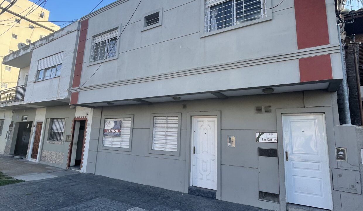 D63B4B5E-DC68-4349-990C-C06C154537D6