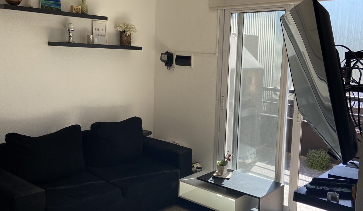 1596ABCE-CA55-4352-BA0E-133179280D2D