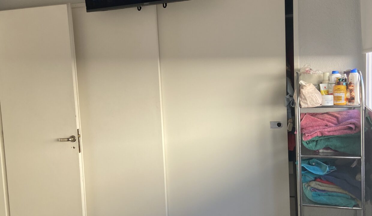 C5E7D24E-F10C-48BF-A328-7EAF4244CF8E