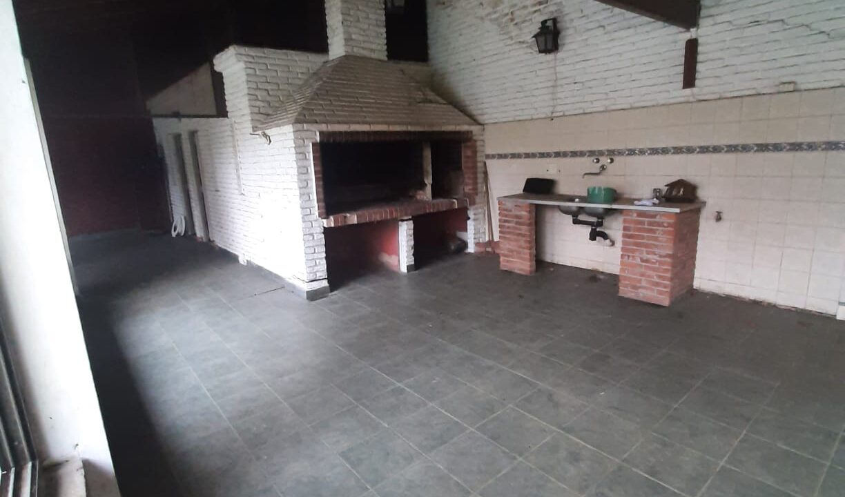 WhatsApp Image 2023-03-27 at 11.24.04