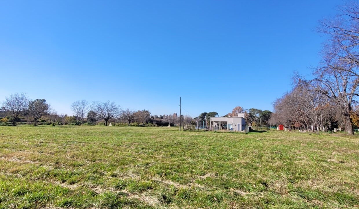 WhatsApp Image 2025-07-22 at 12.13.06 (2)