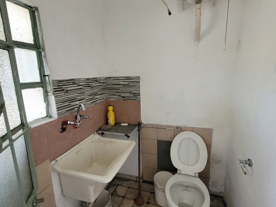 WhatsApp Image 2025-11-11 at 10.21.03 (1)