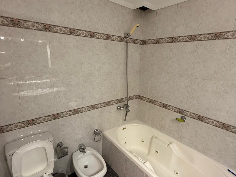 WhatsApp Image 2025-11-14 at 11.05.18 (1)