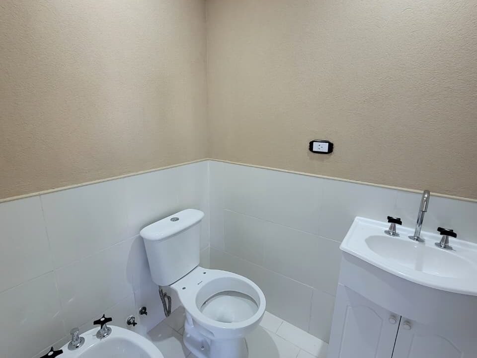 WhatsApp Image 2025-11-14 at 15.54.27