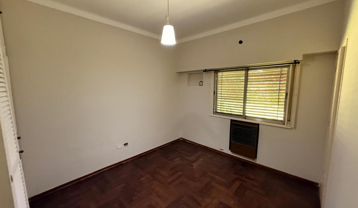 WhatsApp Image 2025-11-25 at 14.45.18 (2)