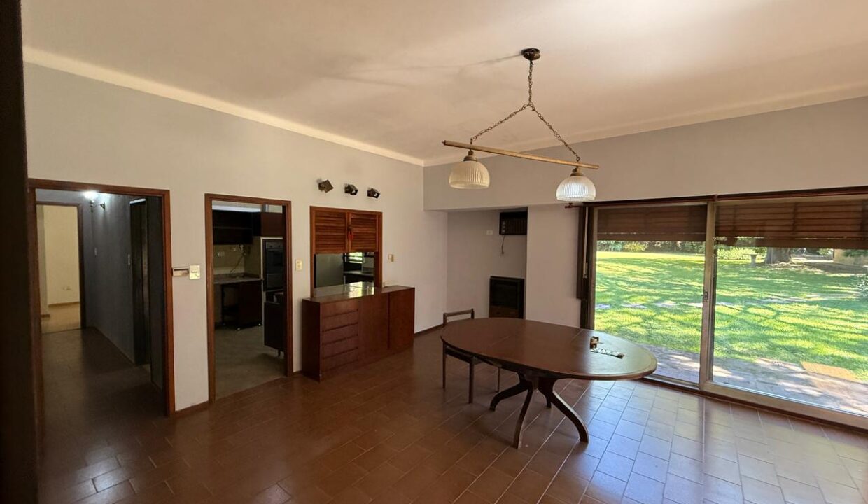 WhatsApp Image 2025-11-25 at 14.54.36