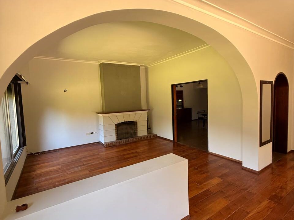 WhatsApp Image 2025-11-25 at 14.54.40 (1)