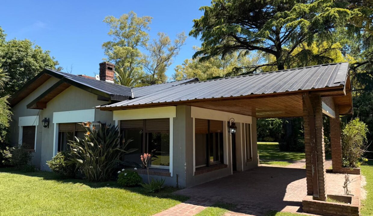 WhatsApp Image 2025-11-25 at 14.54.40 (2)