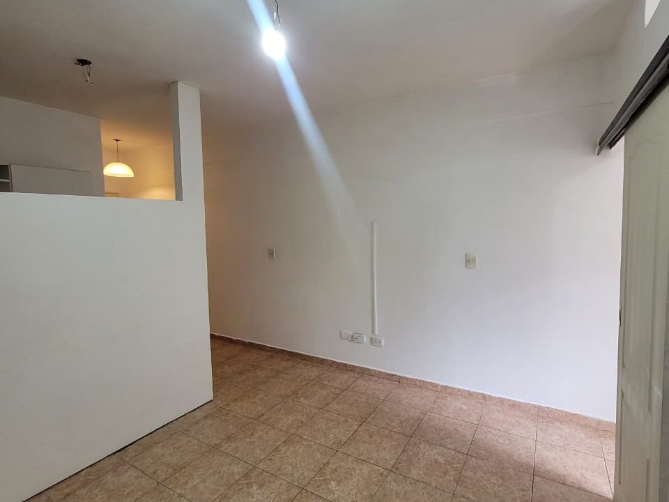 WhatsApp Image 2025-12-01 at 10.41.47