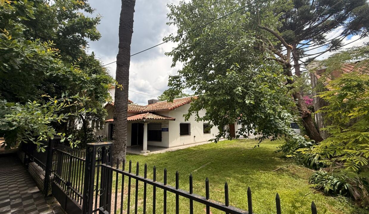 WhatsApp Image 2025-12-02 at 12.29.44