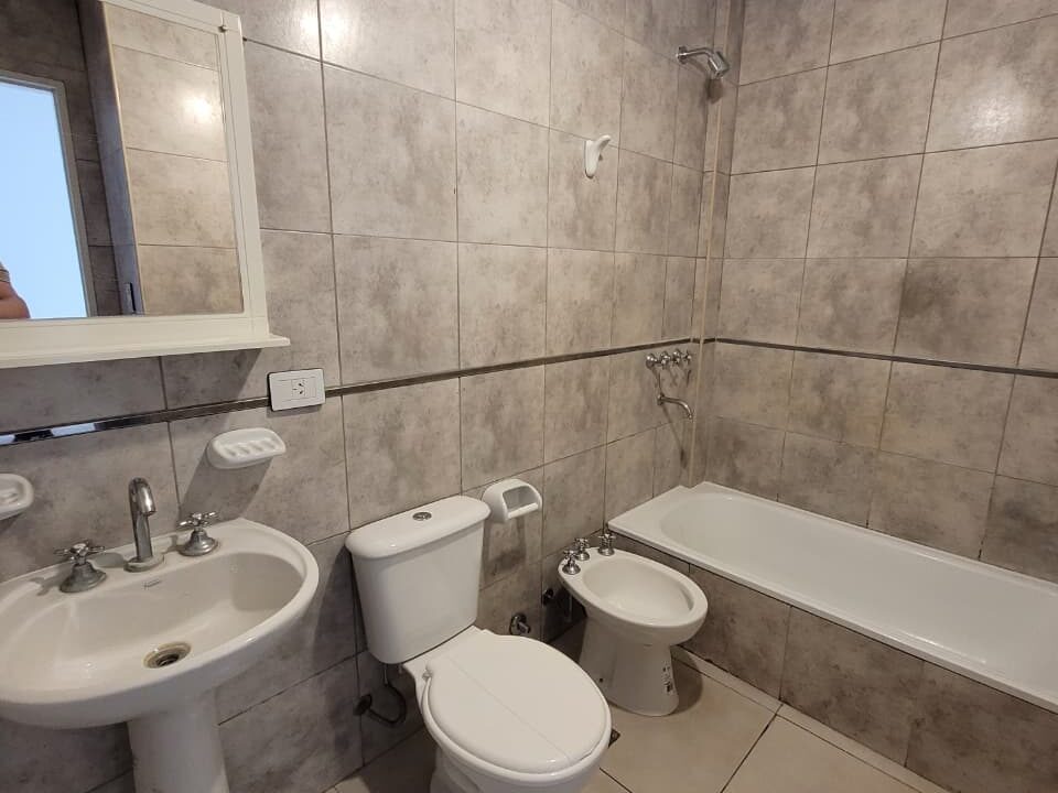 WhatsApp Image 2025-12-10 at 11.48.34