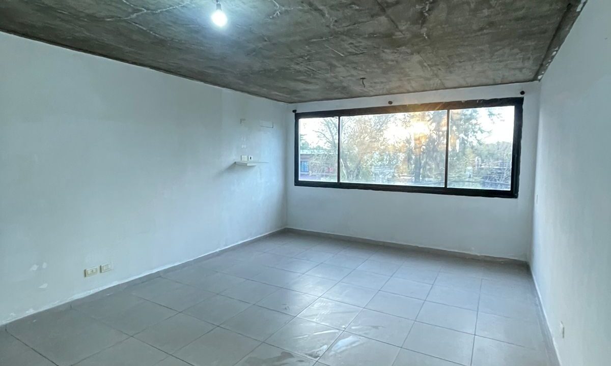 WhatsApp Image 2024-05-30 at 17.27.48