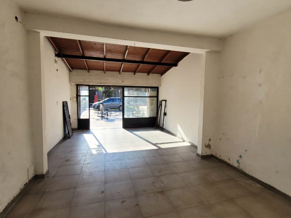 WhatsApp Image 2026-04-01 at 10.09.11