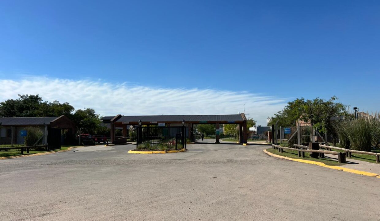 WhatsApp Image 2026-04-24 at 10.12.53